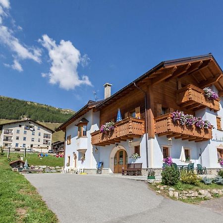 Omega - Casa Azzurra Piano Terra Apartment Livigno Exterior photo