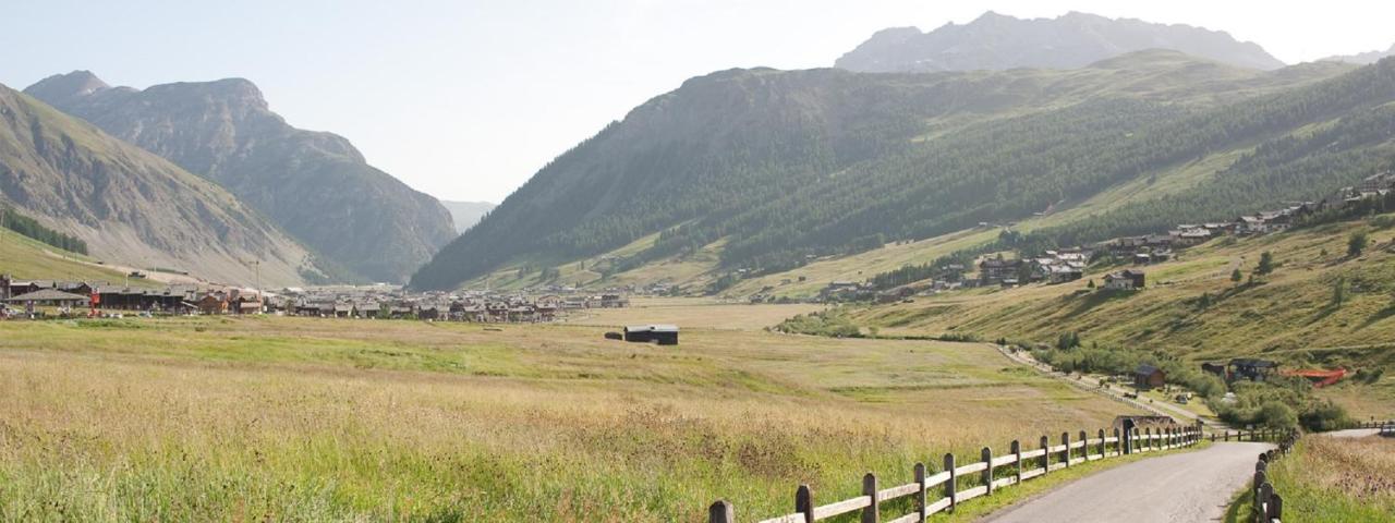 Omega - Casa Azzurra Piano Terra Apartment Livigno Exterior photo